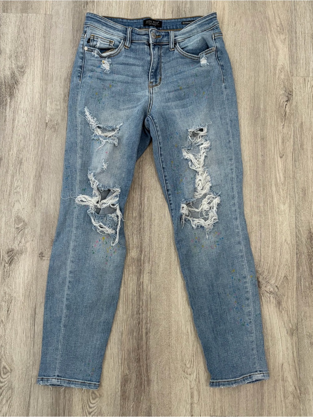 Judy Blue Boyfriend Fit Jeans Womens 7/28 Distressed Paint Splatter Light Blue